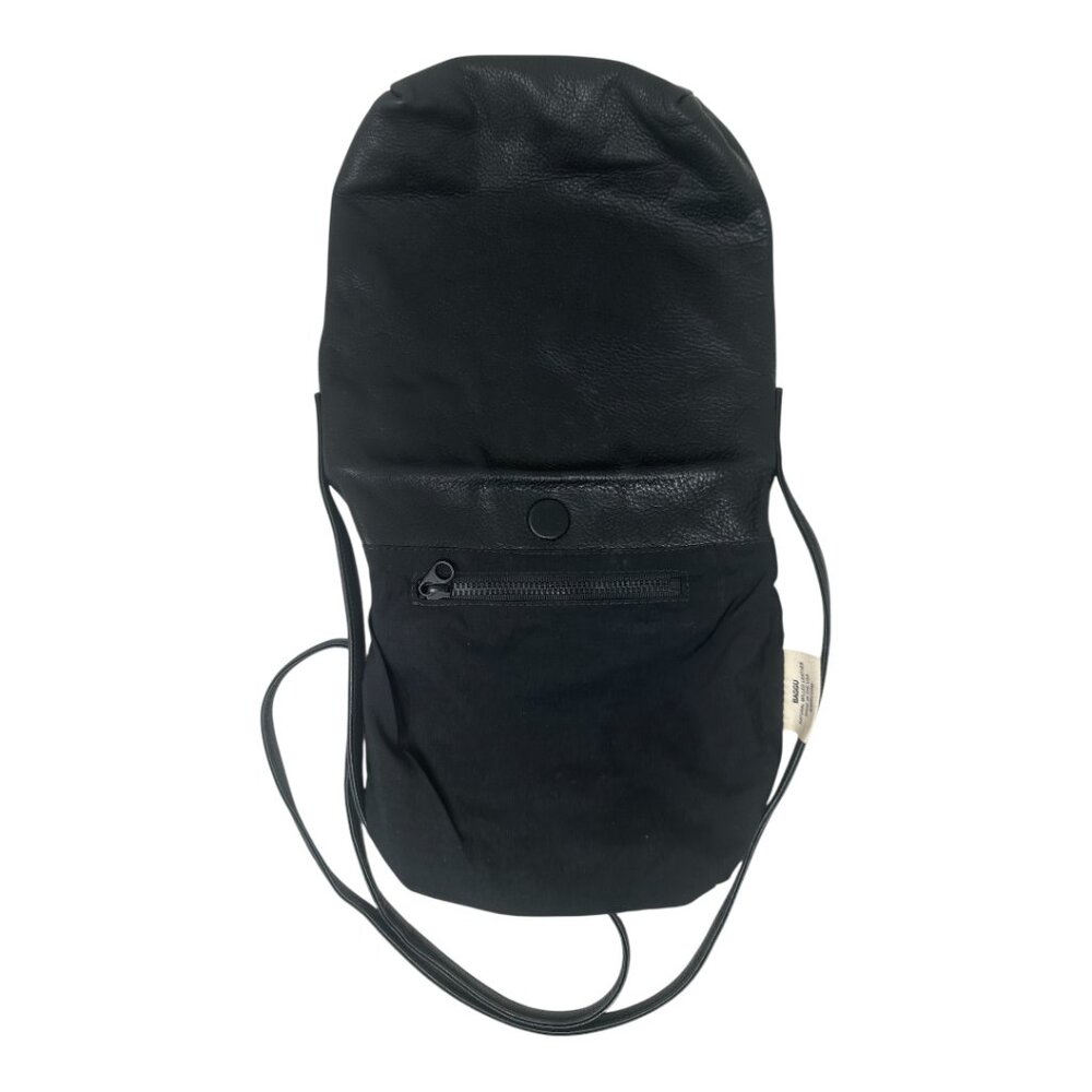 Baggu Black Soft Milled Leather Crossbody Shoulder Bag Minimalist Classic - Picture 9 of 12